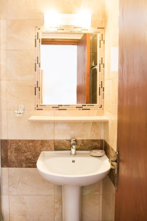 Hotel Krinos Kerpe Dış mekan fotoğraf